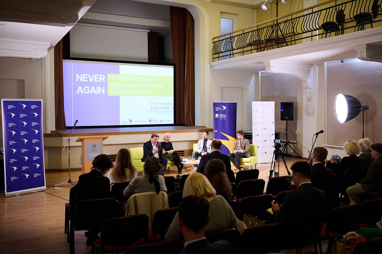 Konferencija „Never Again“ Vilniaus Gaono žydų istorijos muziejuje, 2025 m. balandis